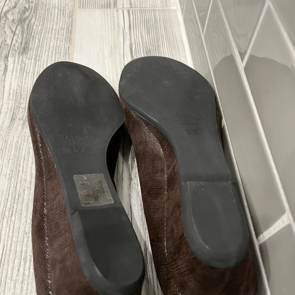 NIB FSNY Brown Suede Gumdrop wedge shoe size 8.5